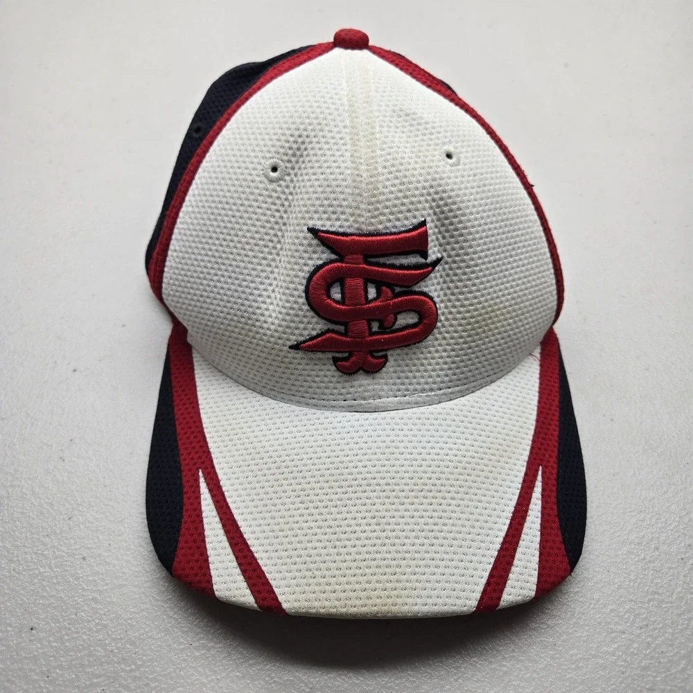 Fresno State Bulldog‎ Unisex Baseball Cap M/L White New Era Curved Fitted